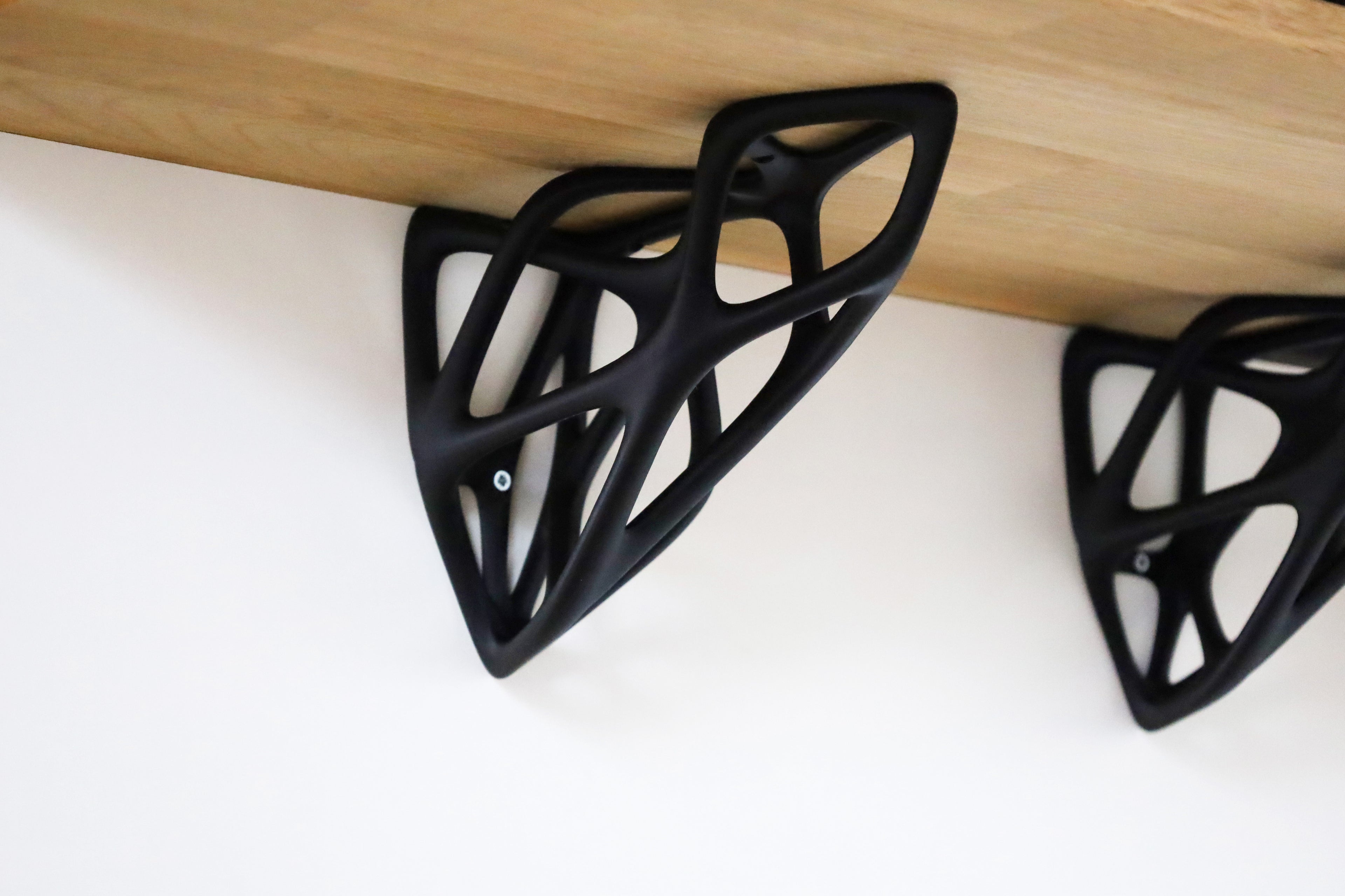 Moderne Regalhalter im organischen Design – 3D-Druck – Robust & Stilvoll 2x