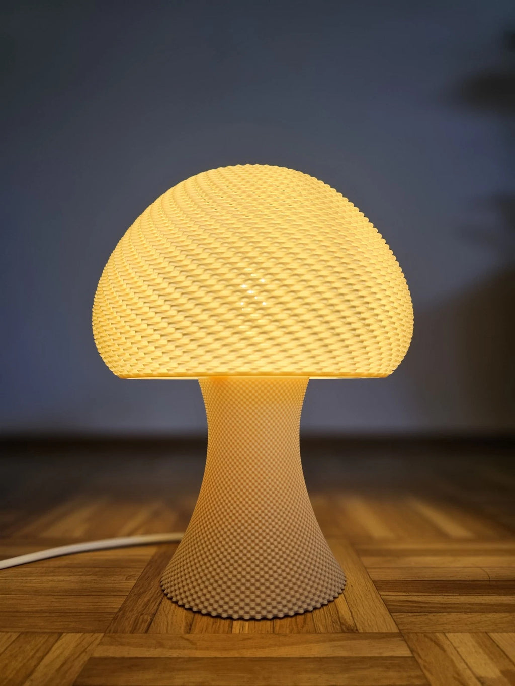 Moderne 3D-gedruckte Tischlampe | Designer Lampe | Warmweiß | Dimmbar..