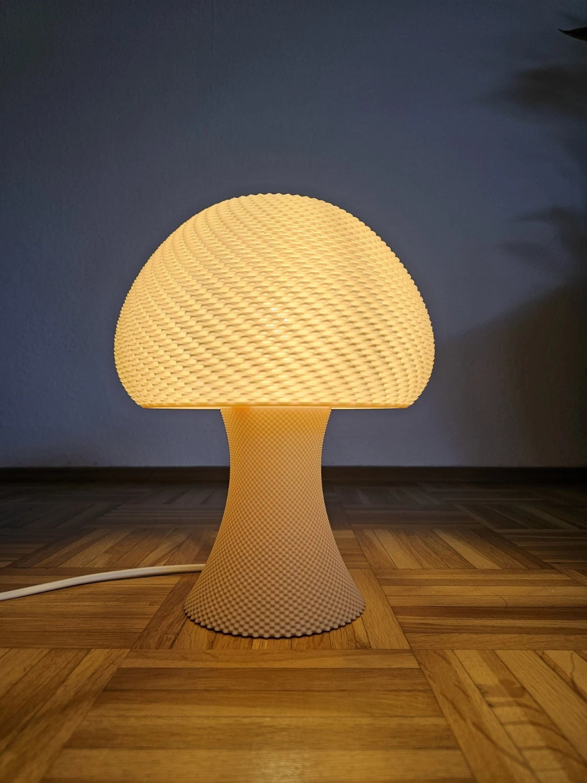 Moderne 3D-gedruckte Tischlampe | Designer Lampe | Warmweiß | Dimmbar..